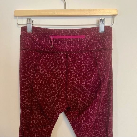 HTF Lululemon Tight Stuff Pants Sz 6 Reflective Scalloped Purple Maroon $148 HOT - Picture 5 of 6